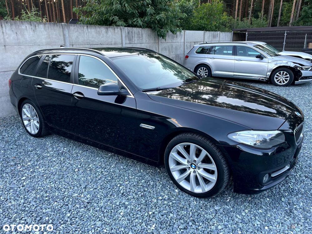 BMW Seria 5 520d xDrive - 9