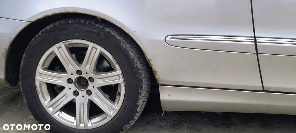 Mercedes-Benz CLK - 6