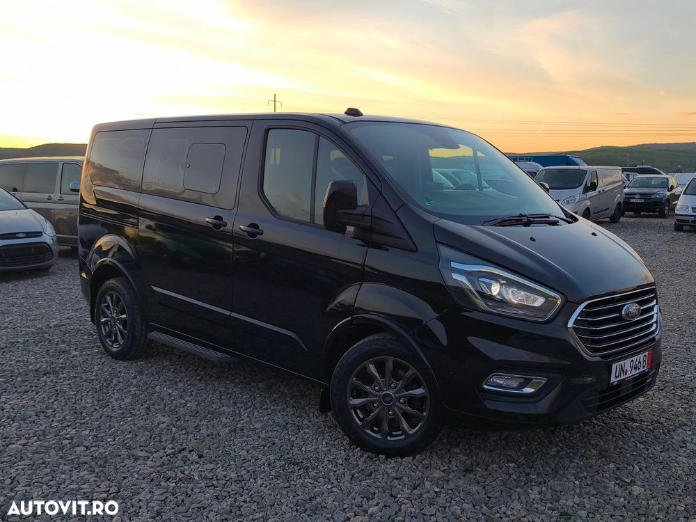 Ford Tourneo Custom - 6