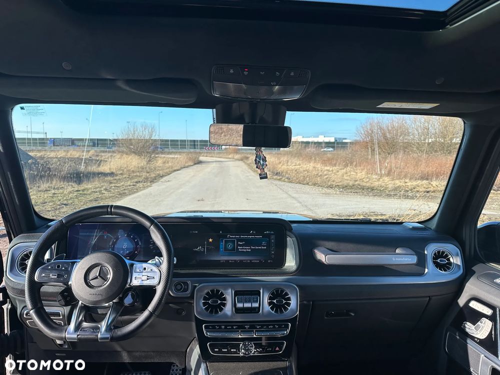 Mercedes-Benz Klasa G AMG 63 - 16