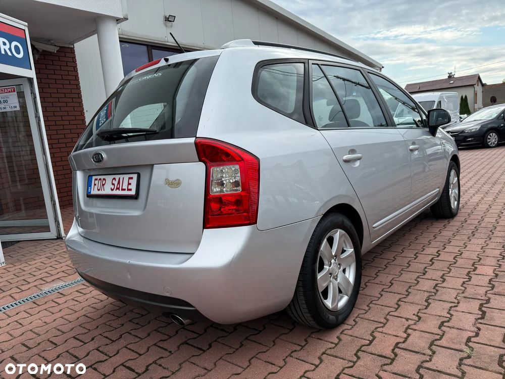 Kia Carens 2.0 CVVT EX - 9