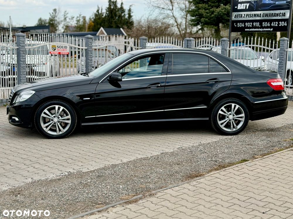 Mercedes-Benz Klasa E 250 CGI BlueEffICIENCY Avantgarde - 4