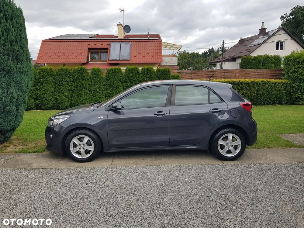 Kia Rio - 13
