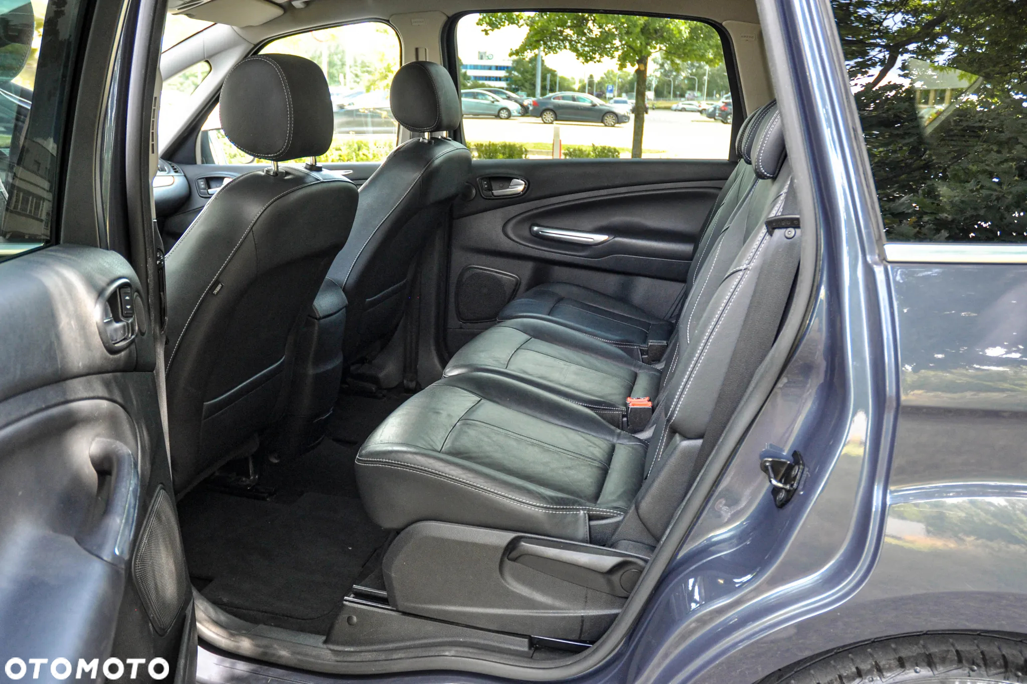 Ford S-Max 2.0 TDCi DPF Titanium - 8