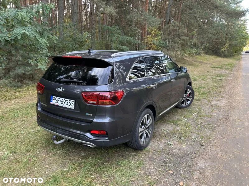 Kia Sorento - 2