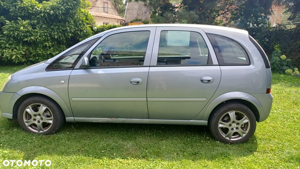 Opel Meriva 1.7 CDTI Cosmo - 4