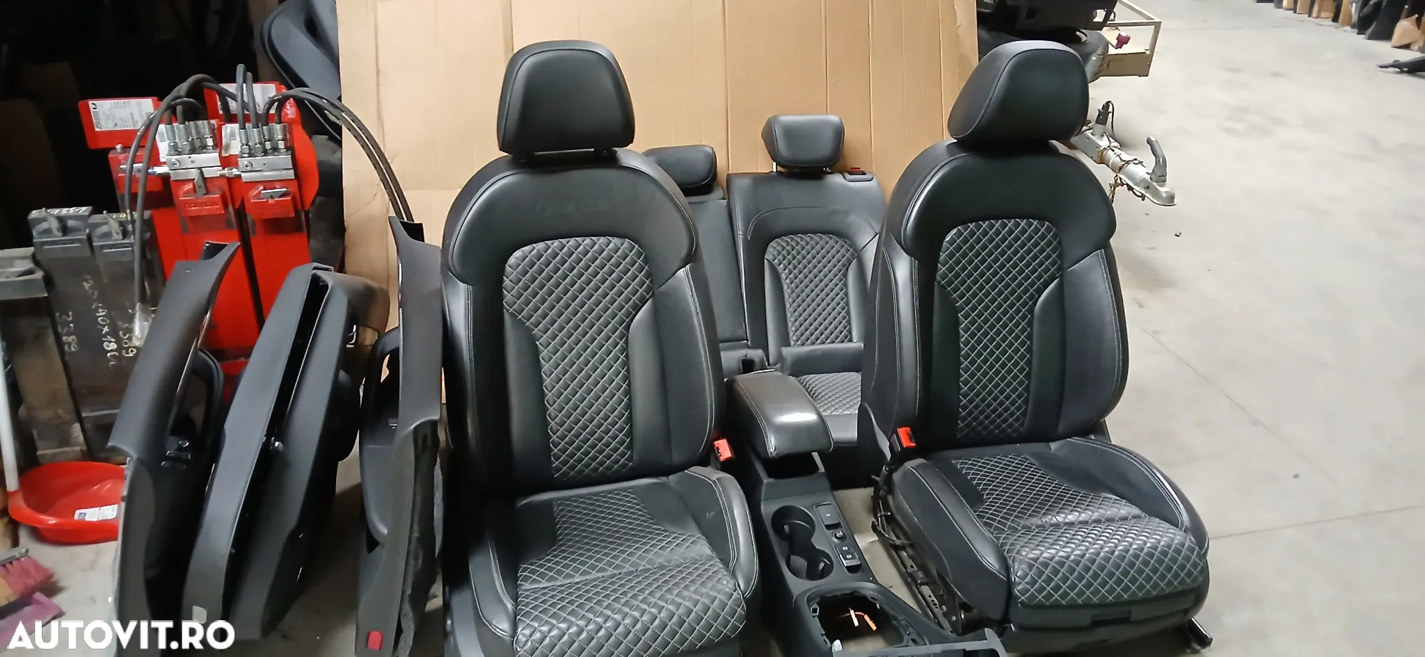 Interior  de piele complet Rs Q3 2014 - 12