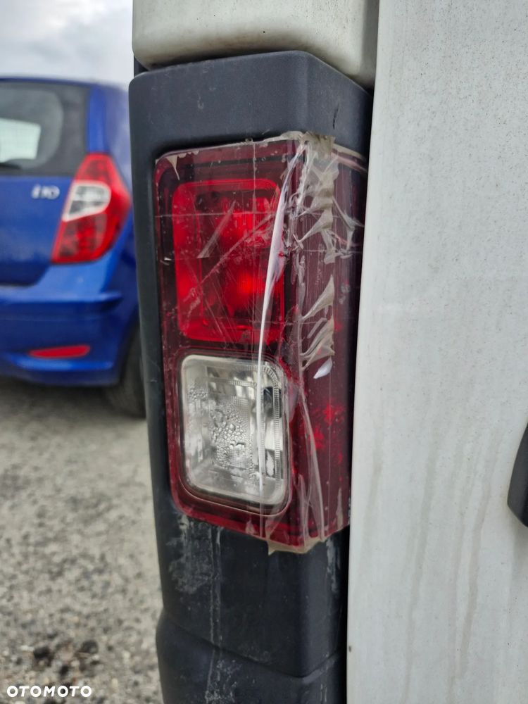 Renault TRAFIC - 5