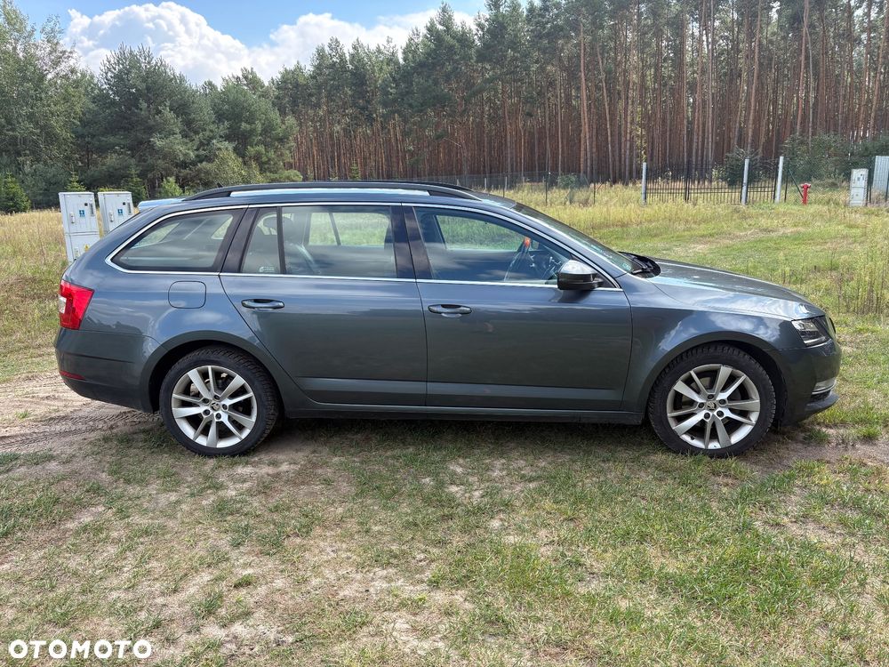 Skoda Octavia 2.0 TDI SCR Ambition DSG - 8