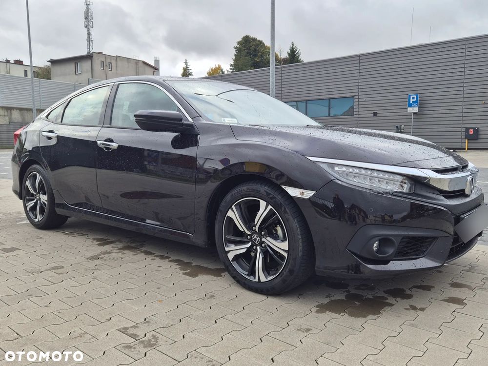 Honda Civic 1.5 T Executive CVT - 1