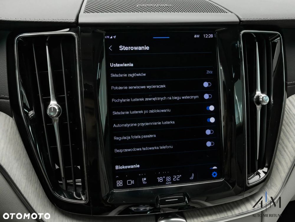 Volvo XC 60 B4 D AWD Plus Bright - 29