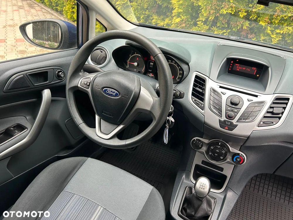 Ford Fiesta 1.25 Ambiente - 20