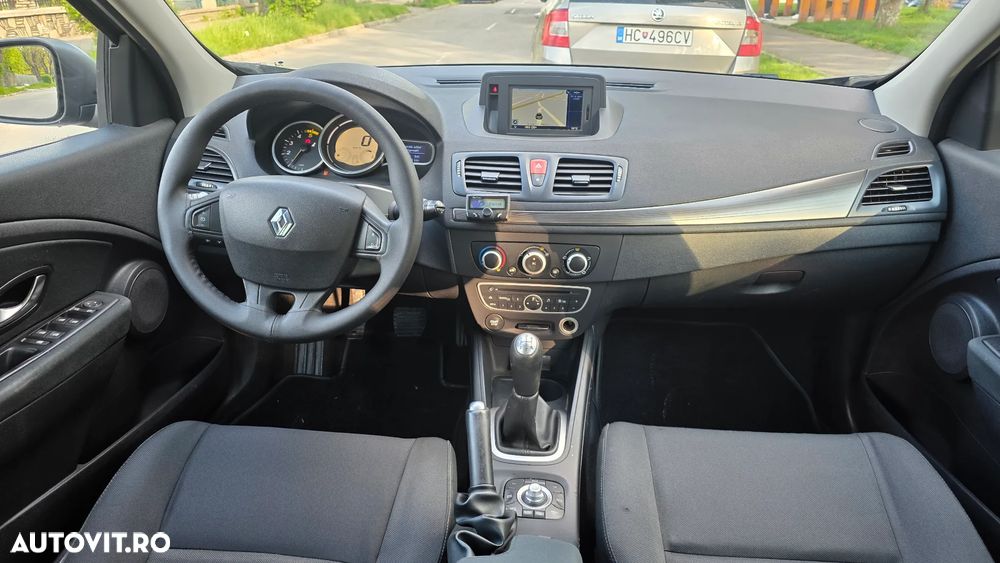 Renault Megane 1.5 dCi Dynamique - 7