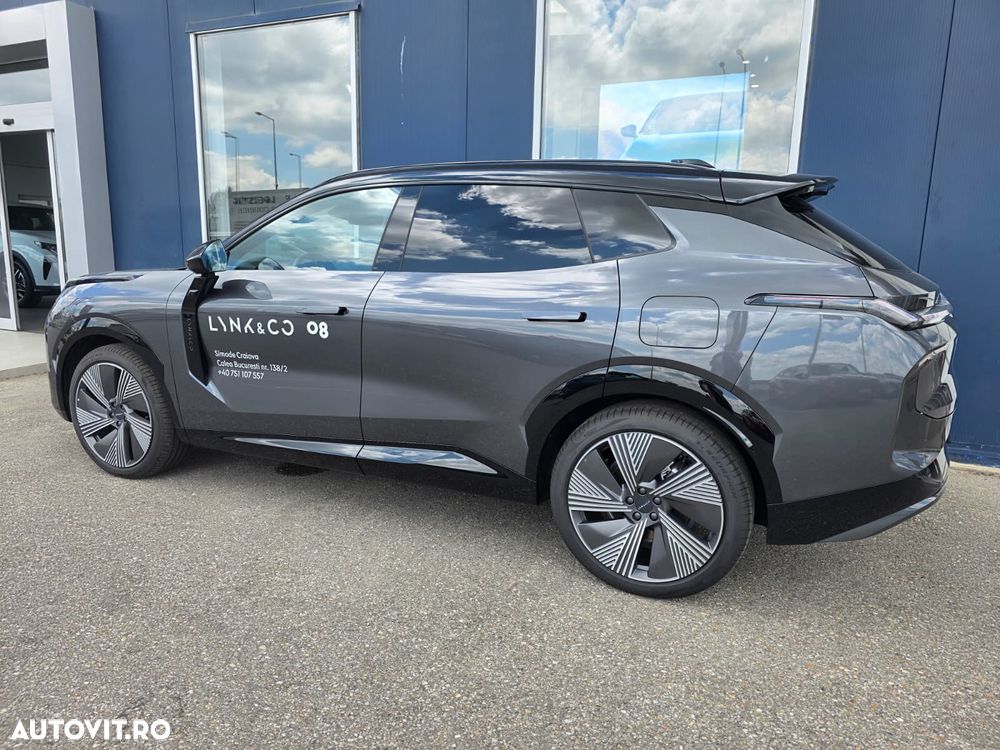 Lynk&Co 08 - 2