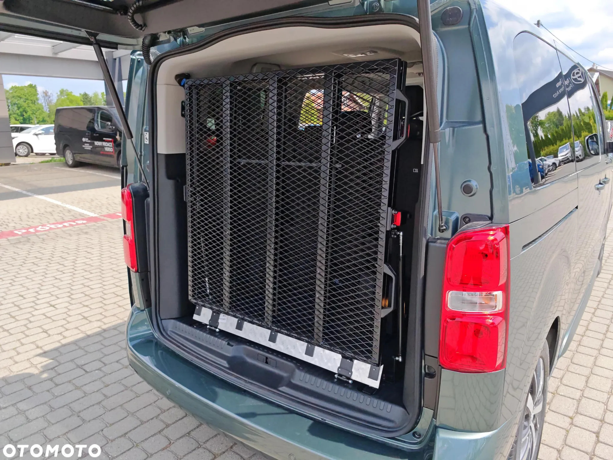 Toyota Proace Verso 2.0 D4-D Medium Family - 13