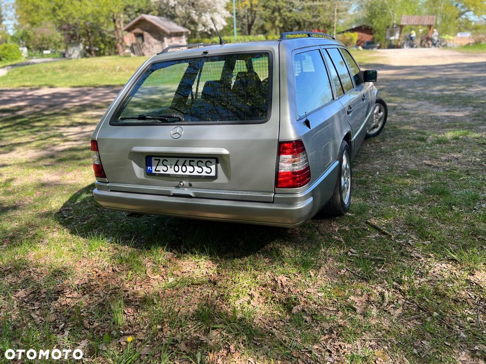 Mercedes-Benz W124 (1984-1993) - 4