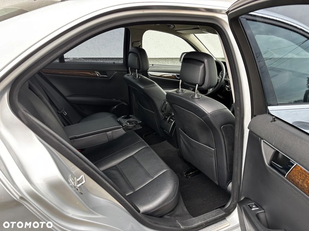 Mercedes-Benz Klasa C - 11