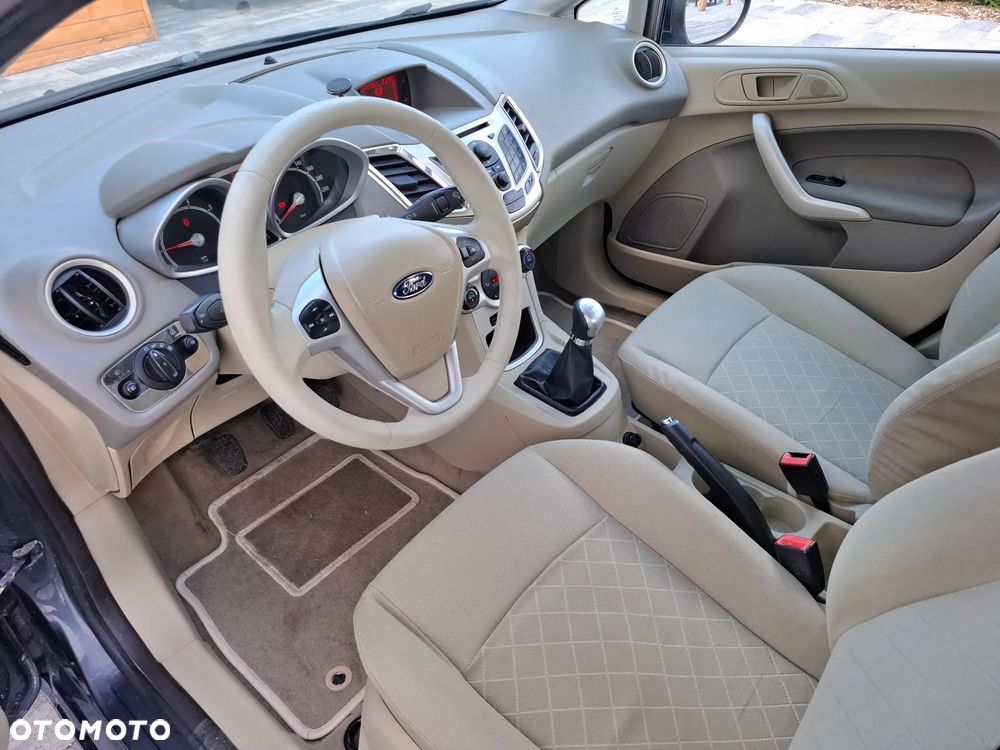Ford Fiesta 1.25 Titanium - 8