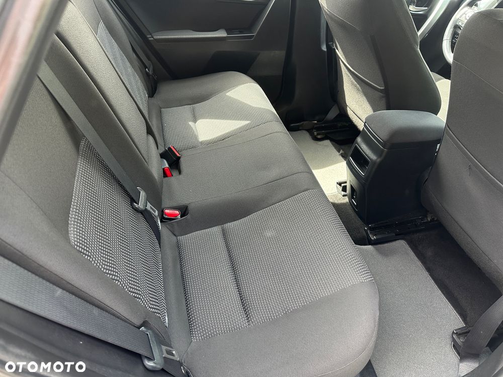 Toyota Auris - 20