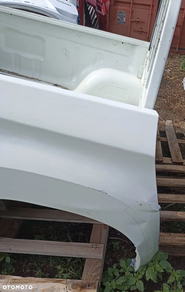 MITSUBISHI TRITON L200  2019 20 21 PAKA BAGAŻNIKA - 4