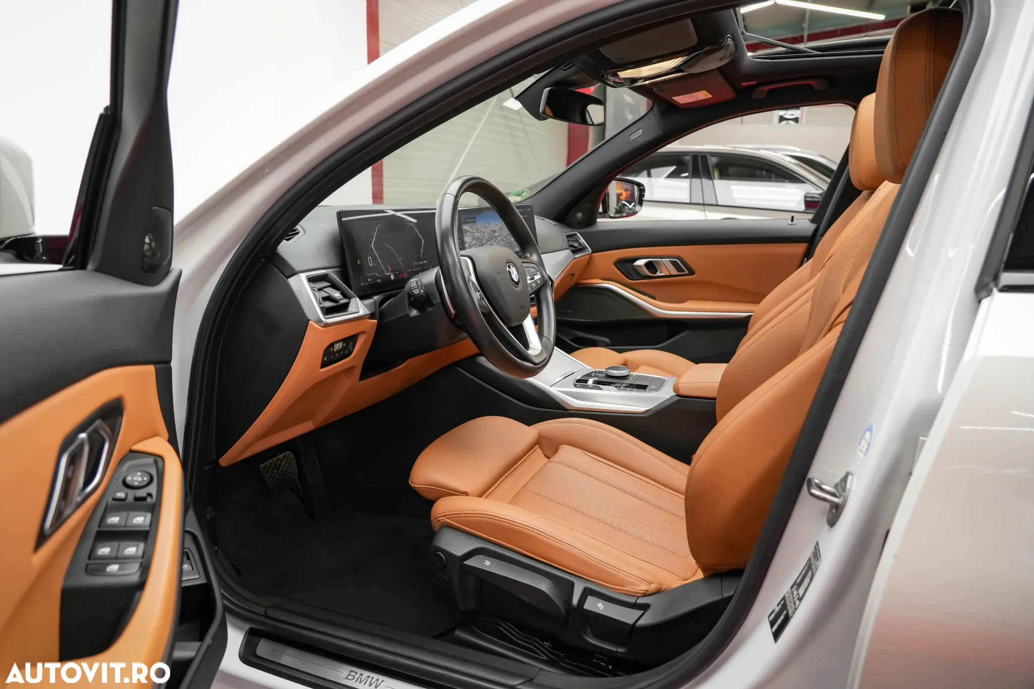 BMW Seria 3 318d Touring Aut. M Sport - 4