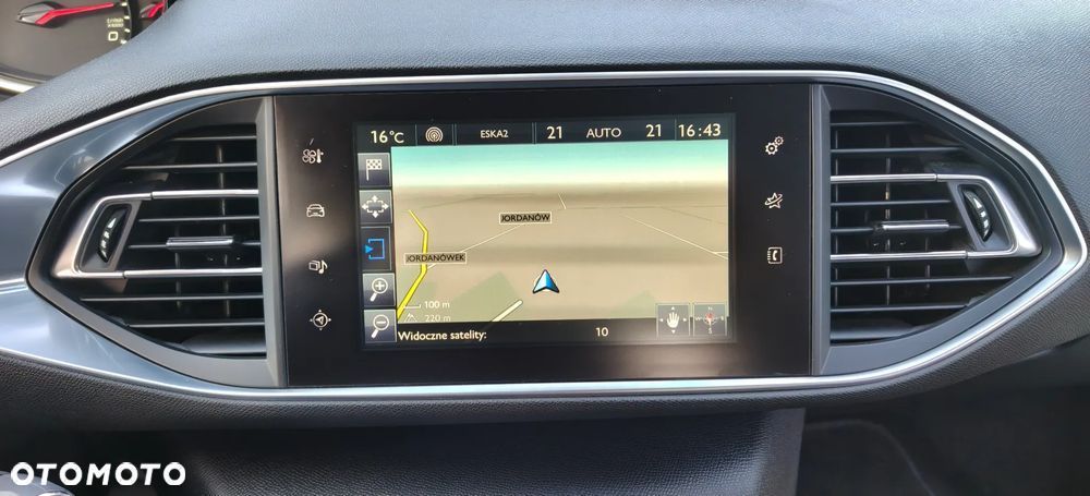 Peugeot 308 BlueHDi 150 EAT6 Stop & Start Allure - 8