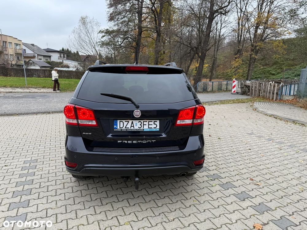 Fiat Freemont 2.0 Multijet Black Code AWD - 8
