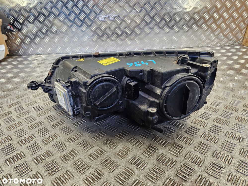lampa bi-xenon prawy przód prawa przednia skoda octavia iii uk 5e2941016b - 4