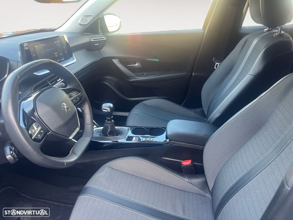Peugeot 2008 1.5 BlueHDi Allure - 9