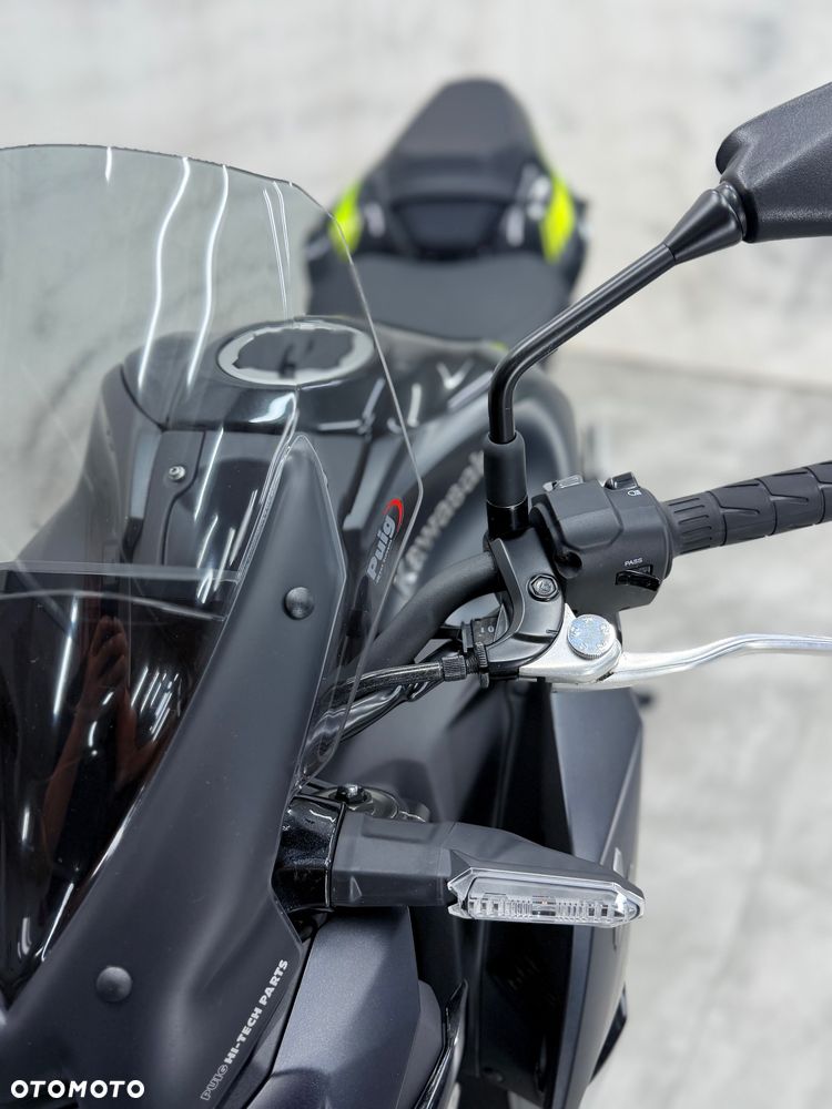 Kawasaki Z 900 - 14