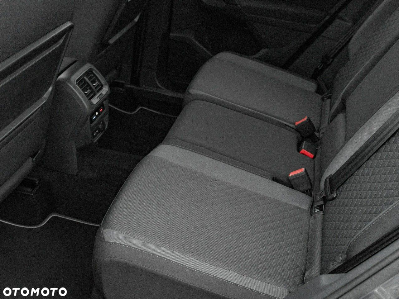 Volkswagen Tiguan 1.5 TSI EVO Comfortline DSG - 28