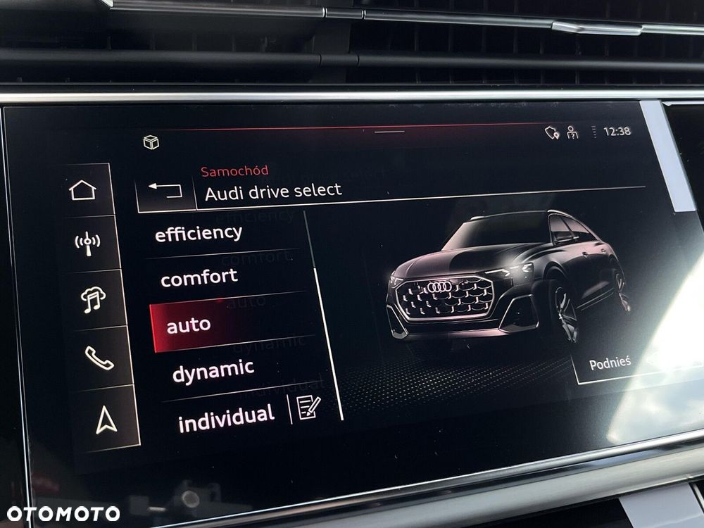 Audi Q8 - 35