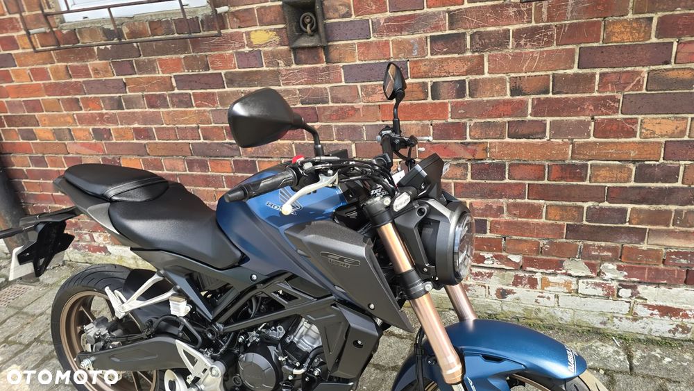 Honda CB - 27