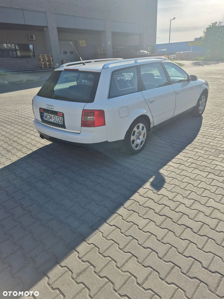 Audi A6 Avant - 11
