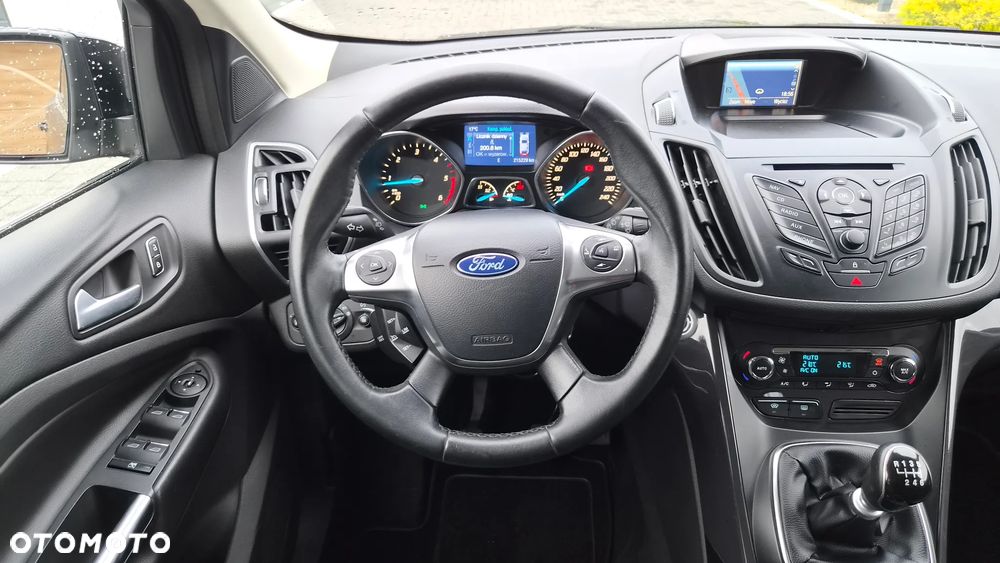 Ford Kuga 2.0 TDCi 4x4 Titanium - 19