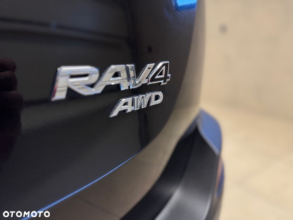 Toyota RAV4 - 36