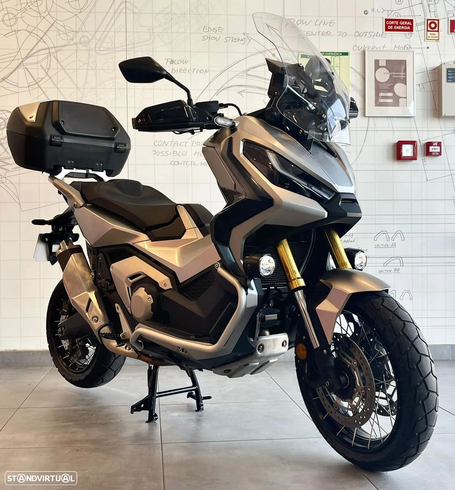 Honda X-ADV - 1
