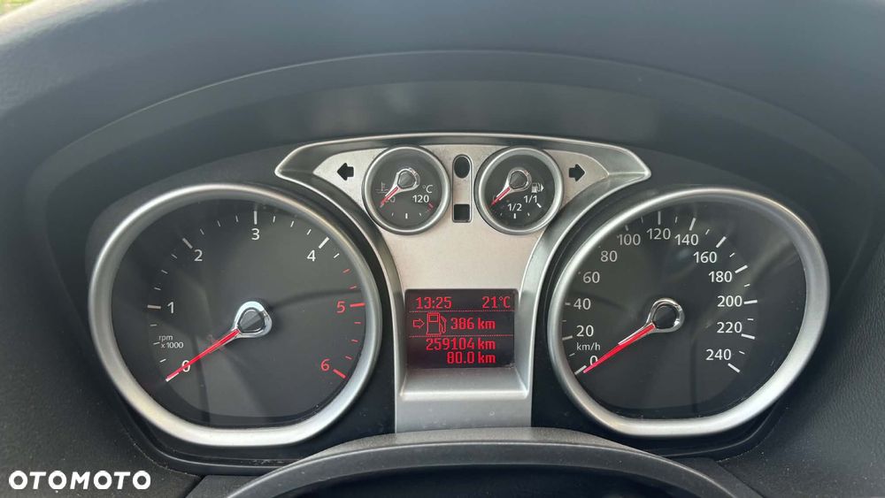 Ford Focus 2.0 TDCi Sport - 5
