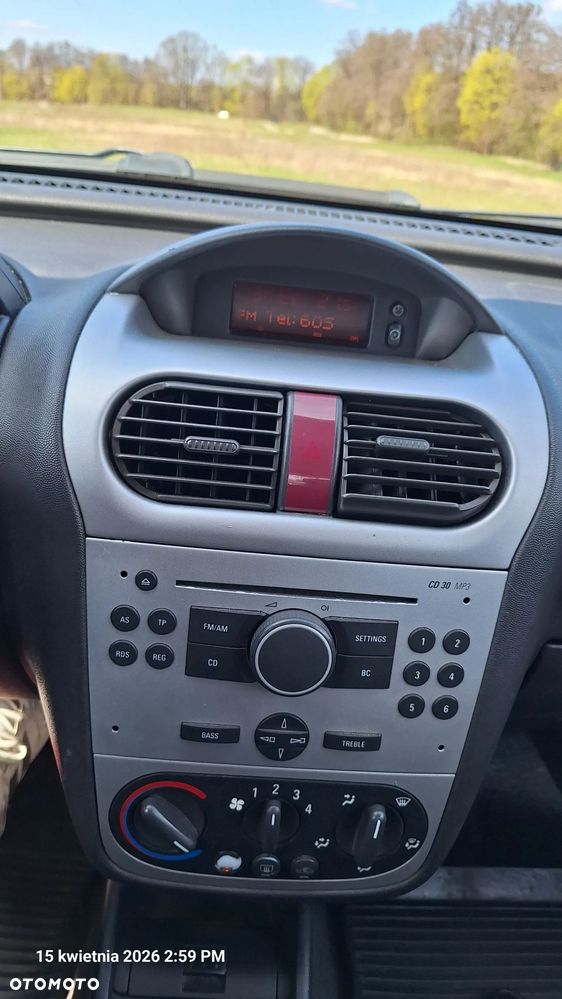 Opel Corsa 1.2 16V - 7