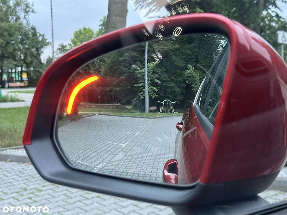 Volvo XC 40 - 31