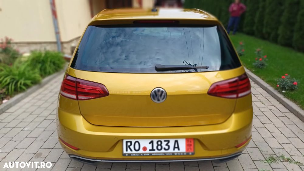 Volkswagen Golf 1.6 TDI SCR DSG Comfortline - 6