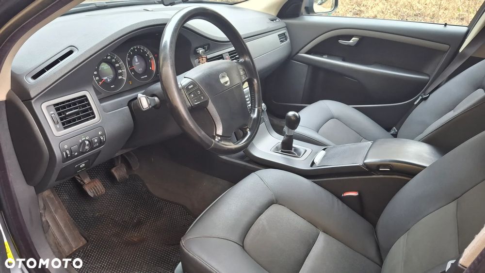 Volvo V70 2.0 - 13