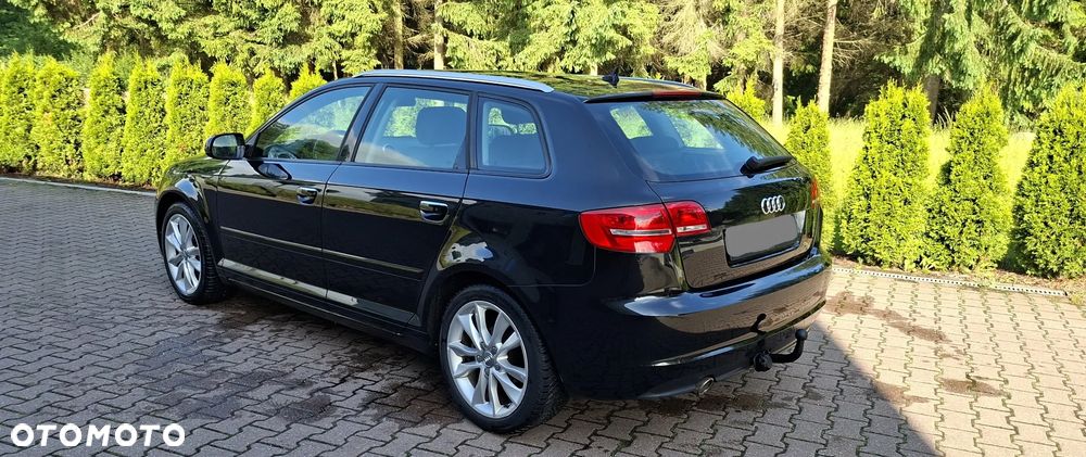 Audi A3 Sportback - 6