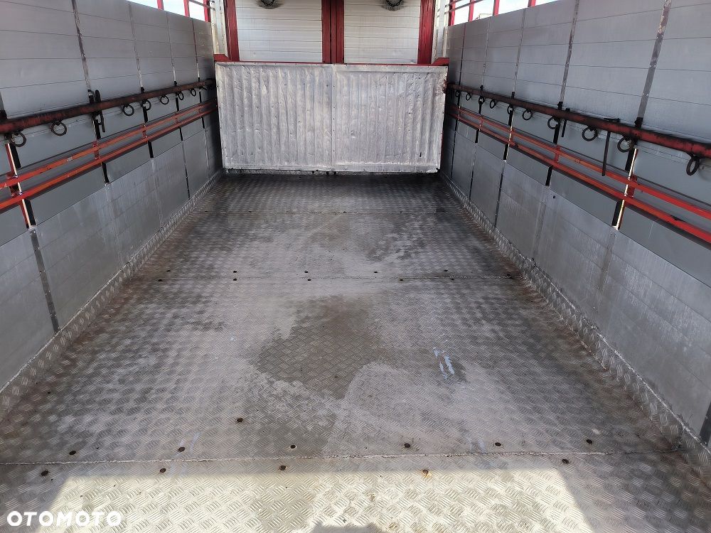 Zaslaw Do przewozu Zwierząt - 7