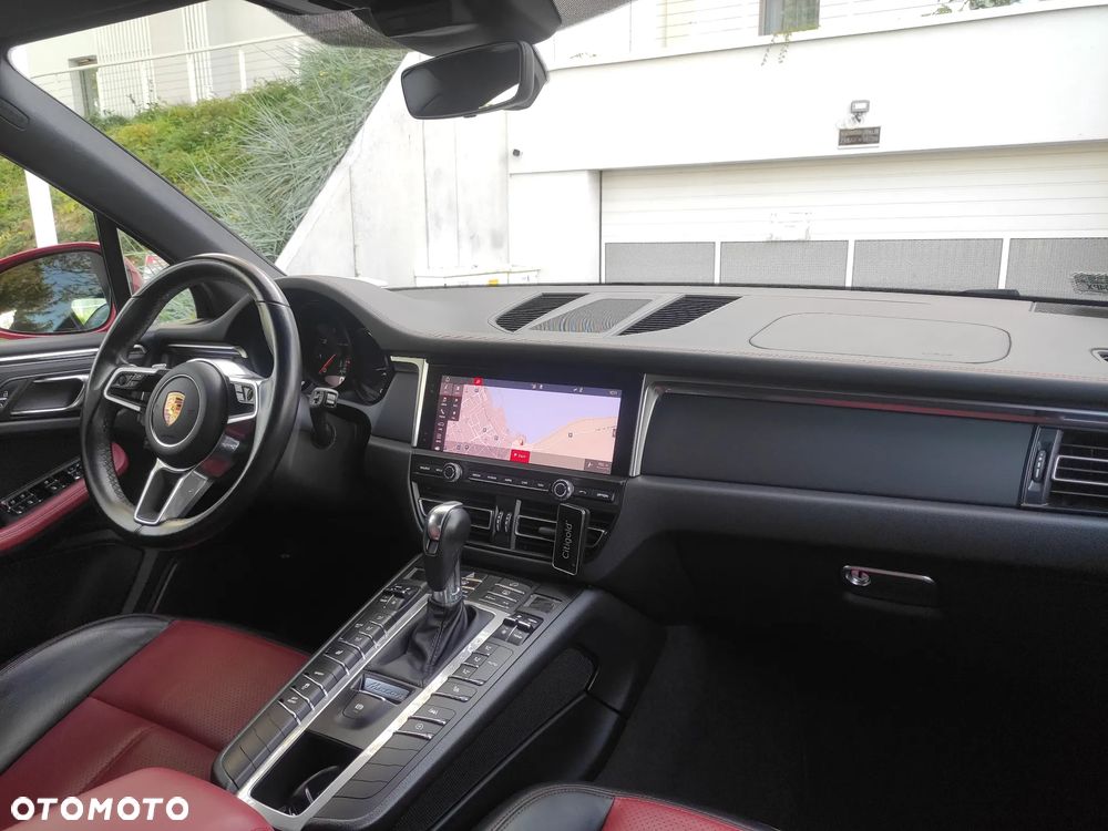 Porsche Macan - 5