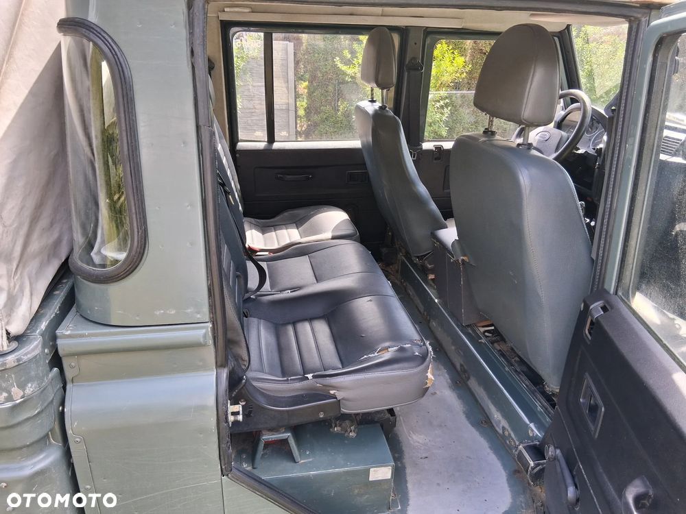 Land Rover Defender 130 2.4 TD4 HCPU E - 11