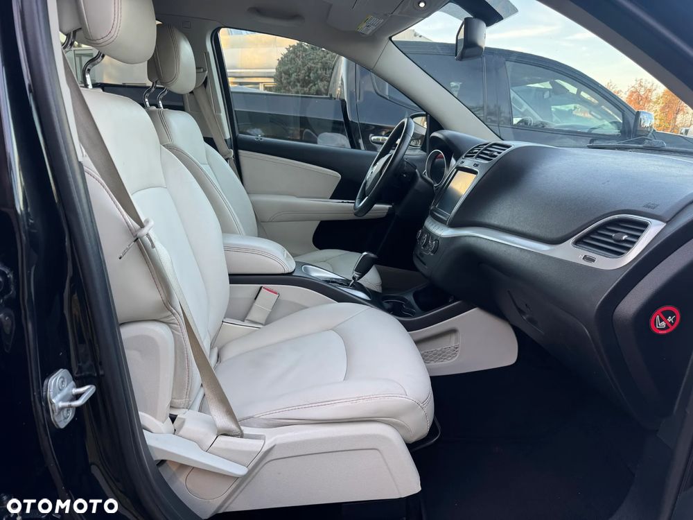 Fiat Freemont 2.0 Multijet Lounge AWD - 13