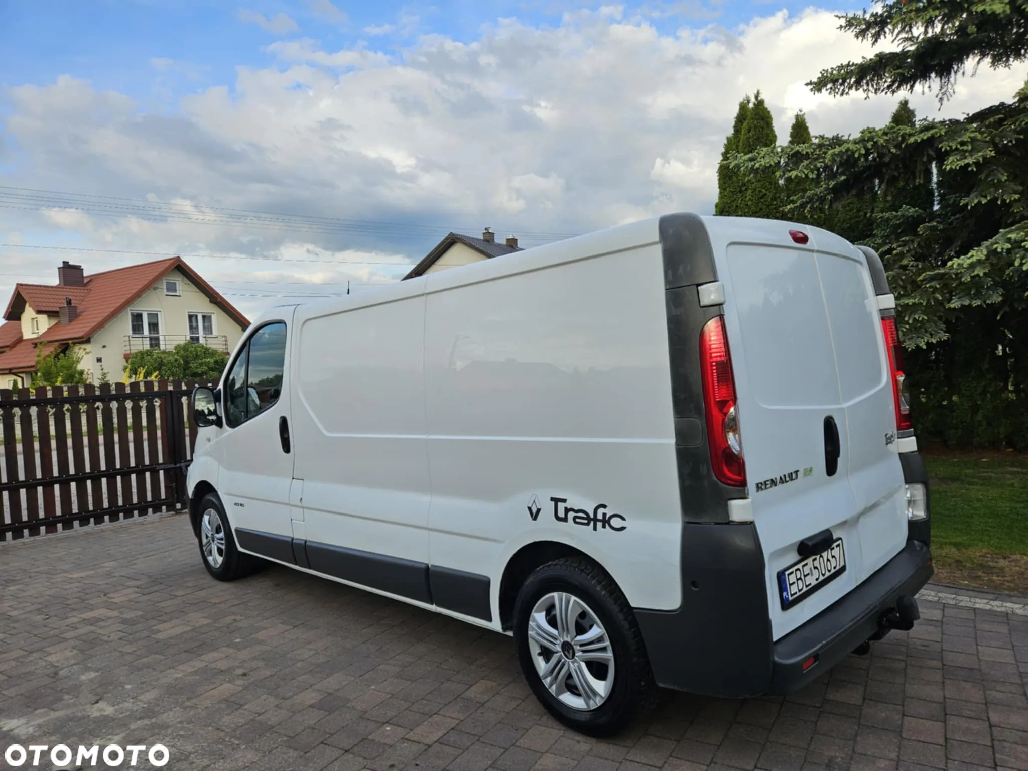 Renault Trafic - 2