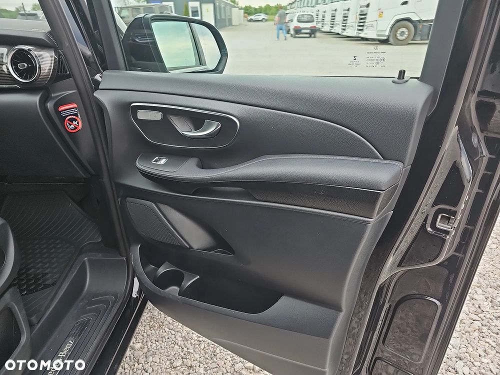 Mercedes-Benz Klasa V 300 d 4-Matic 9G-Tronic (ekstra d³) - 21
