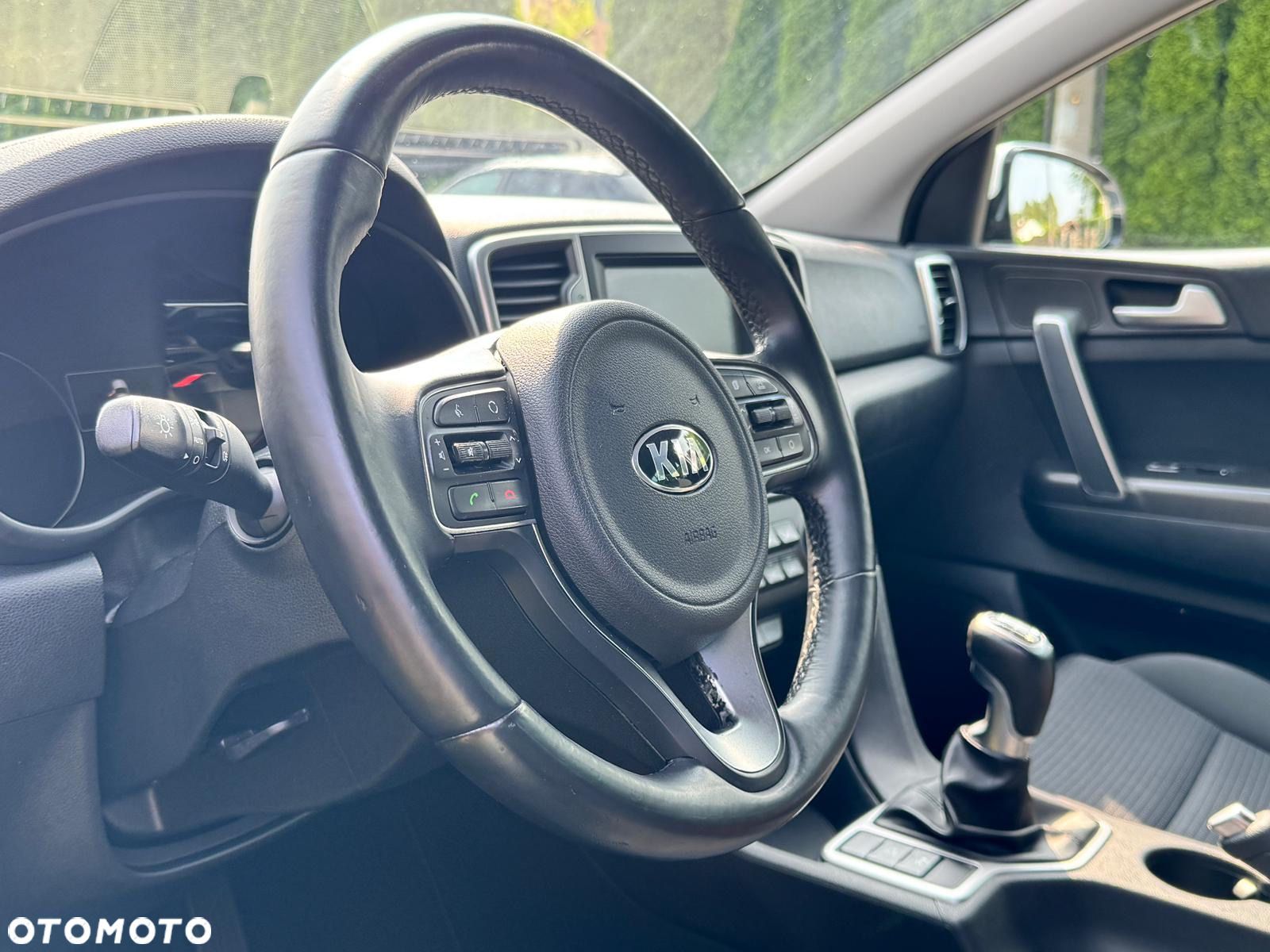 Kia Sportage 1.6 GDI 2WD DREAM-TEAM EDITION - 10